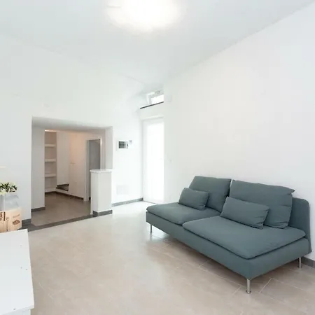 Casa Leonardo 펜션 카사밋쵸라테르메