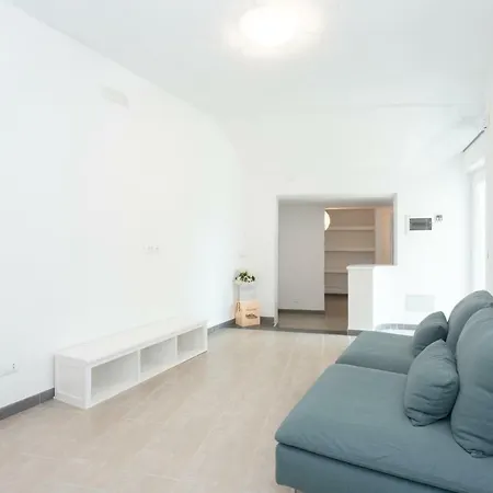 Casa Leonardo بيت للعطل كازاميتْشيولا تيرمي